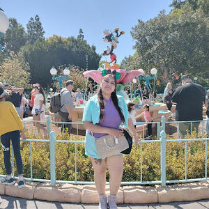 Meet your Posher, Tania